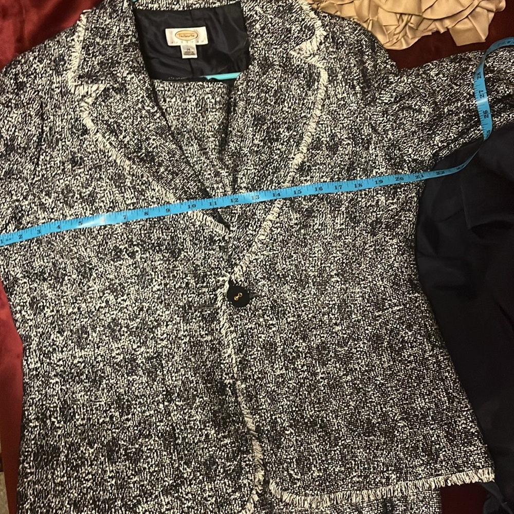 Talbots dress suite - Picture 13 of 15